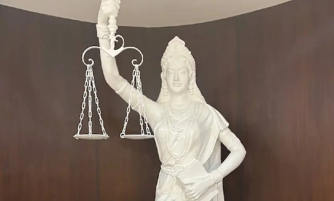 സുപ്രീം കോടതി ലൈബ്രറിയിലെ പുതിയ നീതിദേവത