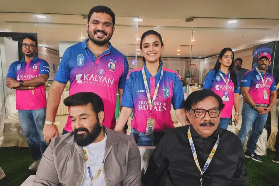 ജയത്തോടെ തുടക്കം; ട്രിവാന്‍ഡ്രം റോയല്‍സിന് പിന്തുണയുമായി താരങ്ങള്‍