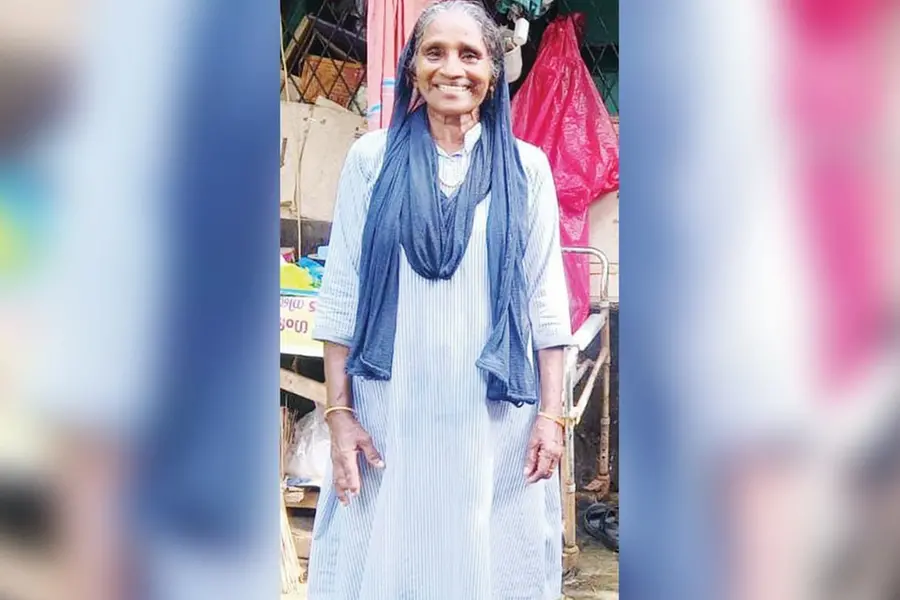 മകളുടെ പുസ്തകം മറിച്ചുനോക്കി; ‘‘ആ ഓർമയിൽ ഞാൻ പൊക്കിൾക്കൊടി മുറിച്ചു’’