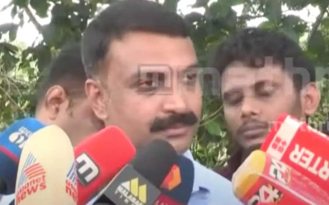 സി.ഐ വിനോദ് കുമാര് | Photo: Screen grab/ Mathrubhumi News