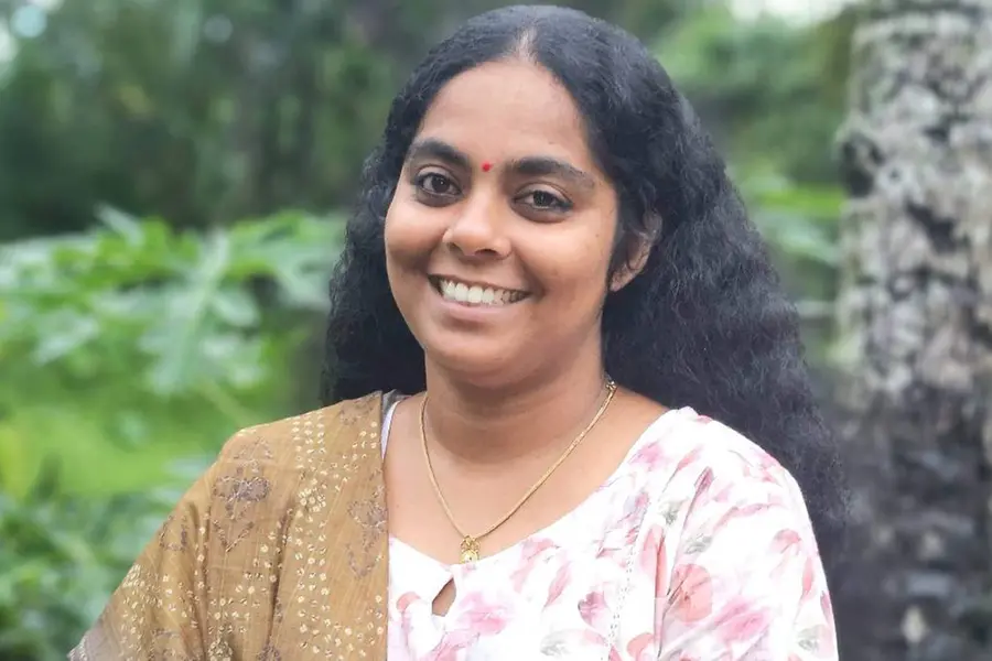 സമരത്തിനെത്തിയ യൂത്ത് കോണ്‍ഗ്രസ് സംസ്ഥാന വൈസ് പ്രസിഡന്റിന്റെ മാലയും കമ്മലും മോഷണംപോയി