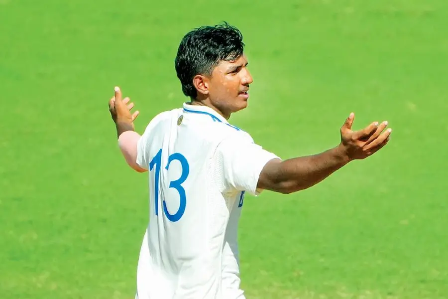 ഓസീസിനെ വട്ടംകറക്കി വീഴ്ത്തിയ തൃശൂര്‍ക്കാരന്‍, എറിഞ്ഞിട്ടത് ഏഴുവിക്കറ്റ്‌
