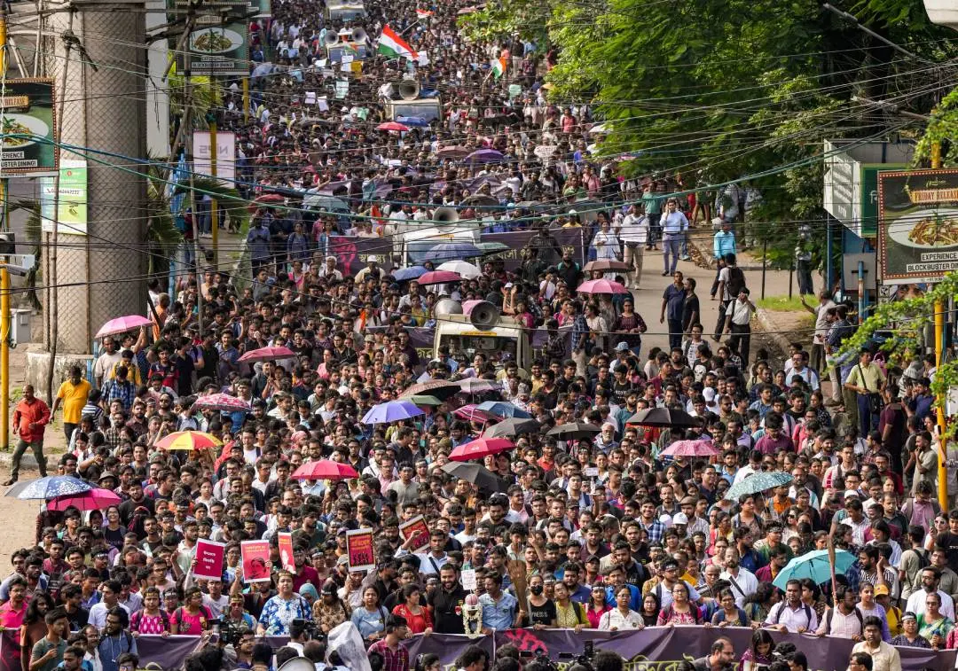 കൊല്‍ക്കത്തയില്‍ നടക്കുന്ന ജൂനിയര്‍ ഡോക്ടര്‍മാരുടെ സമരം |ഫോട്ടോ:PTI