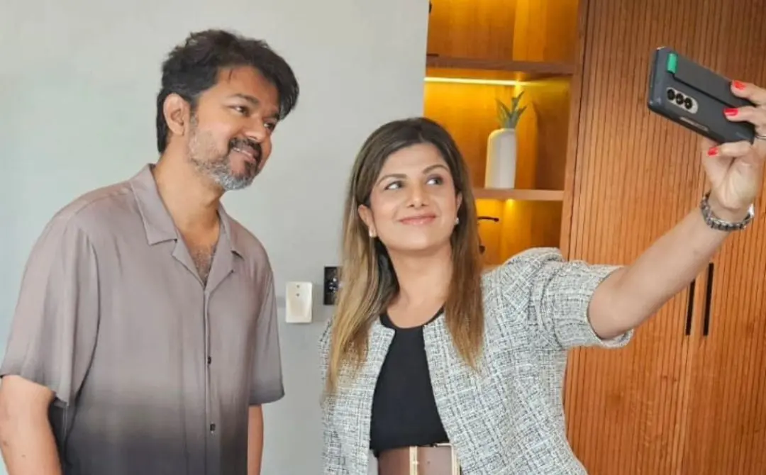 വിജയ്ക്കൊപ്പം രംഭ | ഫോട്ടോ: www.instagram.com/rambhaindran_/
