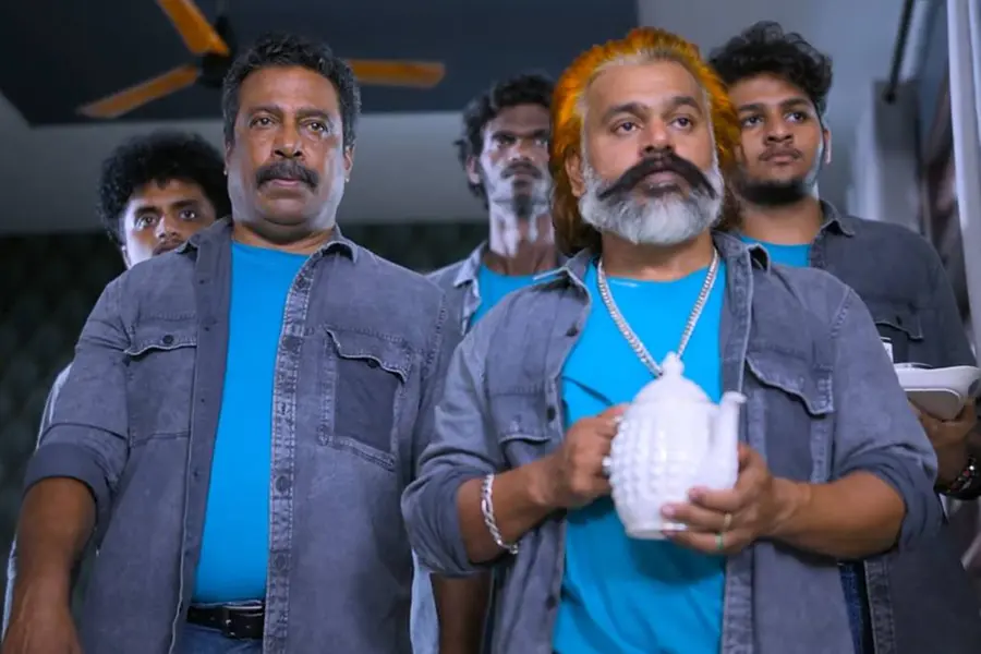 ചിരിയും ആക്ഷനുമായി സുകുമാരക്കുറുപ്പും സംഘവും; 'ഗ്യാങ്സ് ഓഫ് സുകുമാരക്കുറുപ്പ്' ട്രെയിലർ പുറത്ത്