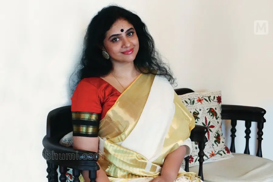 ഓസ്‌ട്രേലിയയിൽ സ്ഥിരതാമസത്തിന് അർഹതനേടി മേതില്‍ ദേവികയും മകനും, അംഗീകാരത്തിൽ സന്തോഷമെന്ന് പ്രതികരണം