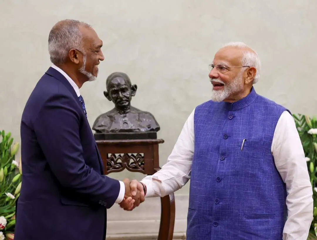 പ്രധാനമന്ത്രി നരേന്ദ്ര മോദിയും മാലിദ്വീപ് പ്രസിഡന്റ് മുഹമ്മദ് മുയിസുവും | Photo: PTI