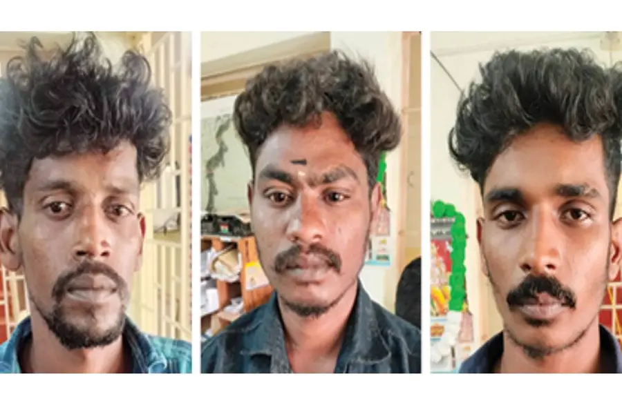 കമ്പത്ത് മലയാളി യുവാക്കളെ കത്തി കാണിച്ച് ഭീഷണിപ്പെടുത്തി ഫോണുകള്‍ കവര്‍ന്നു; മൂന്നുപേര്‍ പിടിയില്‍