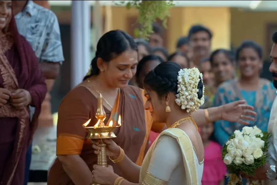 അർജുൻ അശോകൻ ചിത്രം ‘അൻപോടു കൺമണി'യിലെ ആദ്യ വീഡിയോ ഗാനം 'വടക്ക് ദിക്കിലൊരു' പുറത്ത്