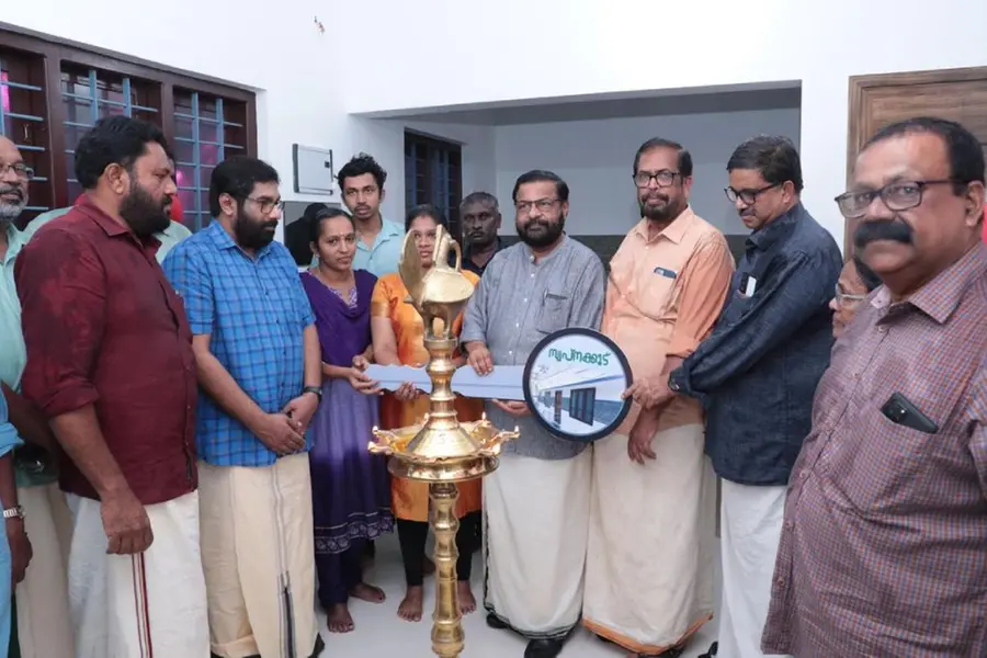 സ്നേഹ വീട് പദ്ധതി: ആദ്യവീടിന്റെ താക്കോല്ദാനം നിര്വഹിച്ചു