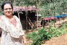 റിട്ടയർമെന്റ് ജീവിതം ബോറാണെന്ന് ആരുപറഞ്ഞു? കാടുപിടിച്ചു കിടന്ന ഭൂമിയിപ്പോൾ കിടിലൻ ഫാം