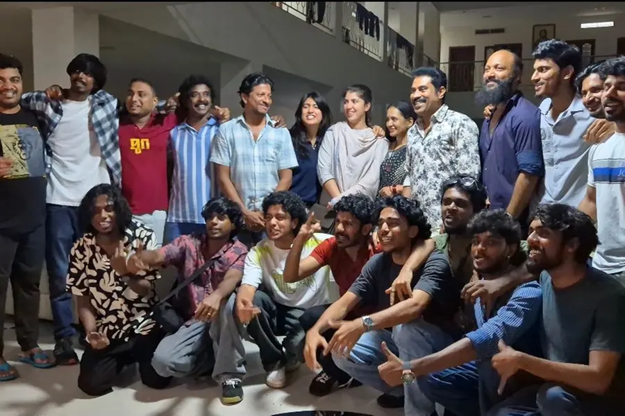 'ഞാൻ പറഞ്ഞില്ലേ പിള്ളേര് പൊളിയാണെന്ന്'; ഇപ്പോഴും ഫാസ്റ്റ് ഫില്ലിങ് ഷോകളുമായി മുറ, ആഘോഷിച്ച് താരങ്ങൾ
