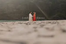 'അതേ ഗംഗയുടെ തീരത്ത് ഞങ്ങളുടെ ആത്മാവിനെ ബന്ധിച്ചു'; രമ്യാ പാണ്ഡ്യൻ വിവാഹിതയായി, ചിത്രങ്ങൾ