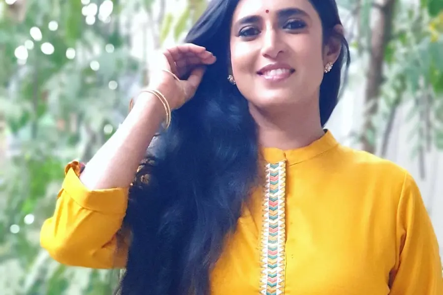 തെലുങ്കർക്കെതിരായ പരാമർശത്തിൽ വിവാദവും പ്രതിഷേധവും: നടി കസ്തൂരി ഒളിവിൽ