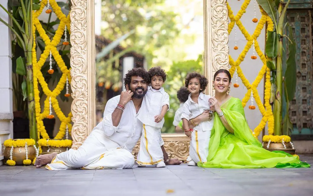 നയന്താരയും വിഘ്നേഷ് ശിവനും ഇരട്ടക്കുട്ടികള്ക്കൊപ്പം | Photo - Instagram nayanthara