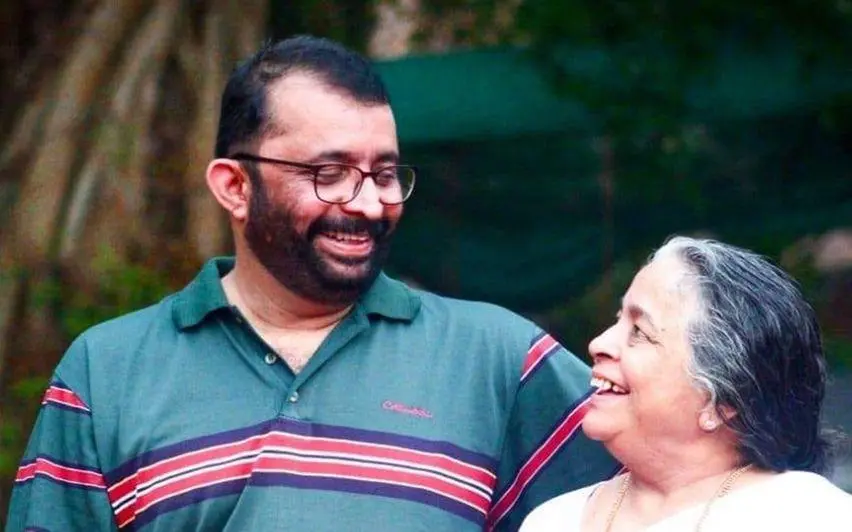 പി.ശ്രീരാമകൃഷ്ണനും അമ്മ സീതാലക്ഷ്മിയും | ഫോട്ടോ: FACEBOOK