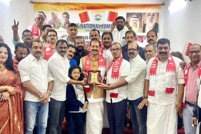 46 വര്ഷത്തെ പ്രവാസം അവസാനിപ്പിച്ച് മടങ്ങുന്ന ടി.പി. ഉസ്മാന് ഒ.ഐ.സി.സി യാത്രയയപ്പ് നല്കി