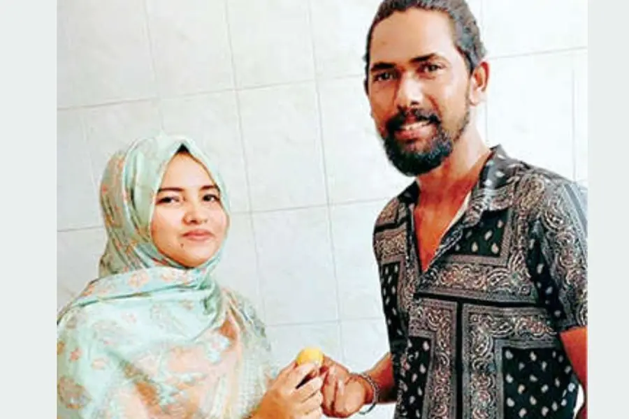 പത്താം ക്ലാസ് കടമ്പ കടന്നു, ഇനി പ്ലസ് ടുവിലേക്ക്; സനീറിനും മുര്ഷിദയ്ക്കും സ്വപ്നസാഫല്യം