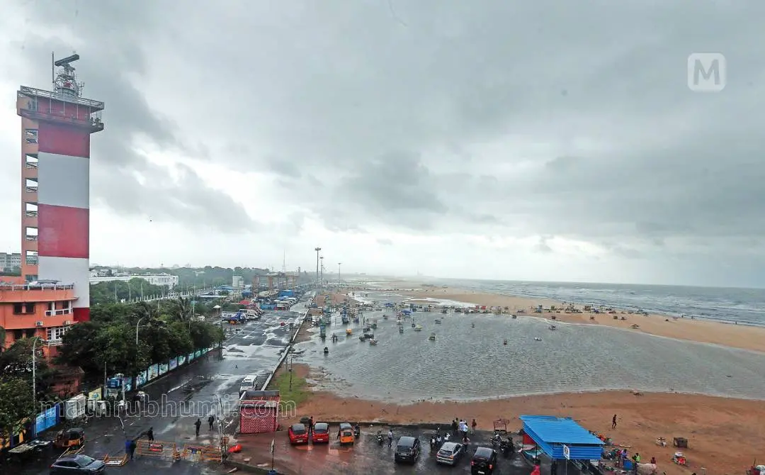ചെന്നൈ മറീന ബീച്ചിൽനിന്നുള്ള ദൃശ്യം | ഫോട്ടോ: മാതൃഭൂമി