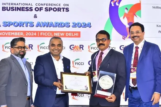 ഇന്ത്യ സ്പോർട്സ് അവാർഡ് തിരുവനന്തപുരം എൽഎൻസിപിഇക്ക്