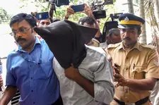 കേരളത്തില്‍ ചാവേര്‍ ആക്രമണത്തിന് പദ്ധതിയിട്ട കേസ്; പ്രതിക്ക് 2 വര്‍ഷം ശിക്ഷാ ഇളവനുവദിച്ച് ഹൈക്കോടതി