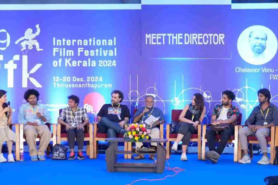 സിനിമ ആര്ക്കും അപ്രാപ്യമല്ല, പ്രേക്ഷകരില്ലാതെ സിനിമ സിനിമയാകില്ല-മീറ്റ് ദ ഡയറക്ടര് ചര്ച്ച