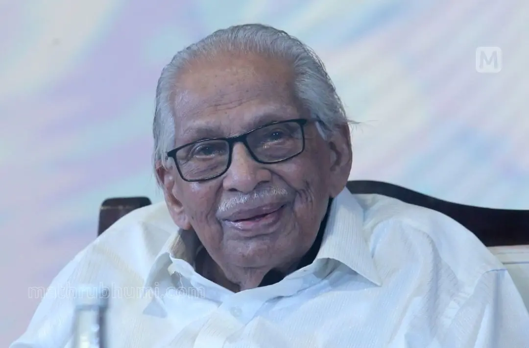 ഓംചേരി എന്.എന്. പിള്ള (ഫയല്ചിത്രം)