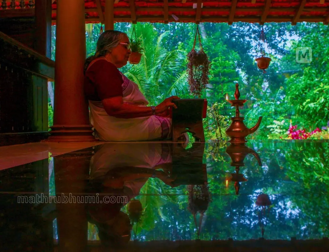 രാമായണ പാരായണം