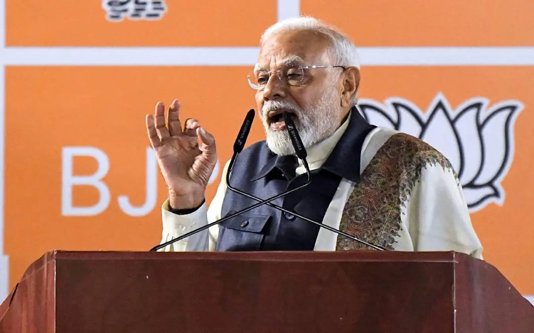 പ്രധാനമന്ത്രി നരേന്ദ്രമോദി ബിജെപി ആസ്ഥാനത്ത് പ്രവര്ത്തകരെ അഭിസംബോധന ചെയ്ത് സംസാരിക്കുന്നു | Photo: Reuters