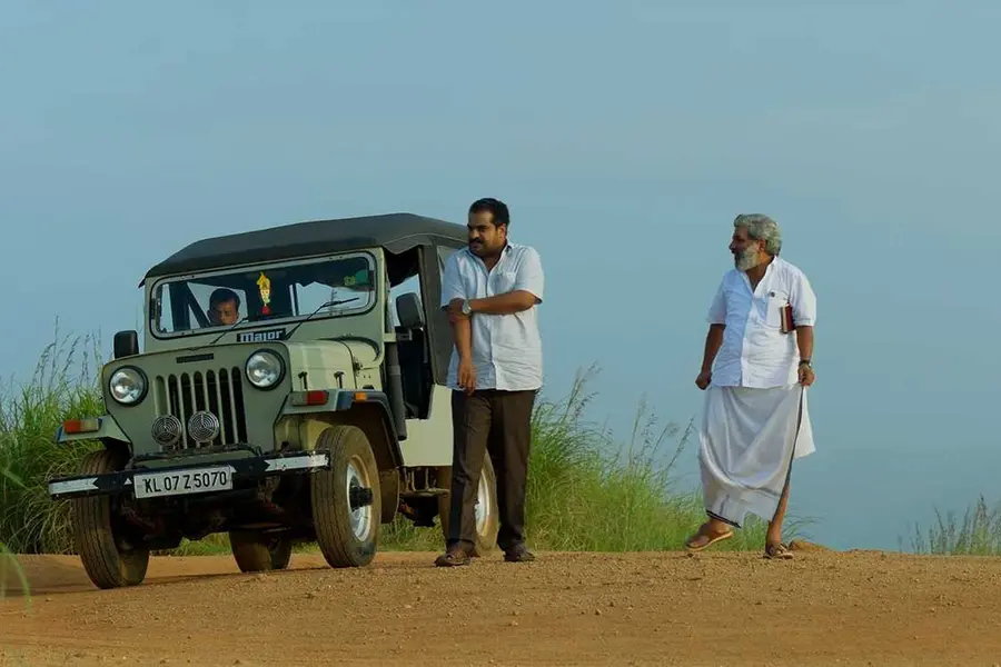 'കാതുകുത്തിയവൻ പോയാൽ കടുക്കനിട്ടവനെ കൊണ്ടുവരും'; ദിലീഷ് പോത്തൻ- ജാഫർ ഇടുക്കി ചിത്രം 'അം അഃ' ടീസർ