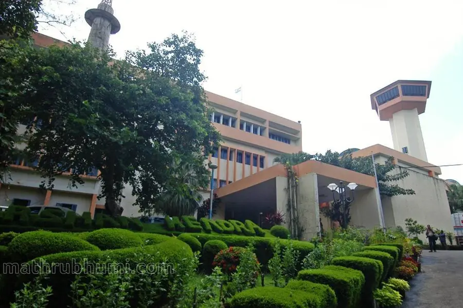 'അനുശോചന സന്ദേശം തീരുമ്പോള് നായനാര് പൊട്ടിക്കരഞ്ഞു'; മലയാളം ടെലിവിഷൻ നാൽപതിലെത്തുമ്പോൾ