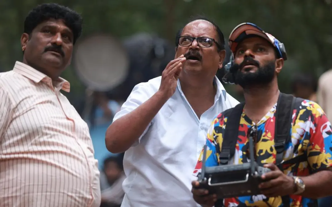 ചിത്രത്തിന്റെ അണിയറപ്രവര്ത്തകര്, ഫോട്ടോ - മോഹൻ സുരഭി