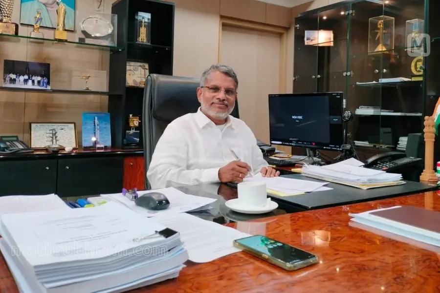 കയ്യിലെ ക്യാമറയുമായി RRM; സ്പേസ് റോബോട്ടിക് ആം ലക്ഷ്യത്തിലേക്ക് ചുവടുവച്ച് ഇസ്രോ| Interview