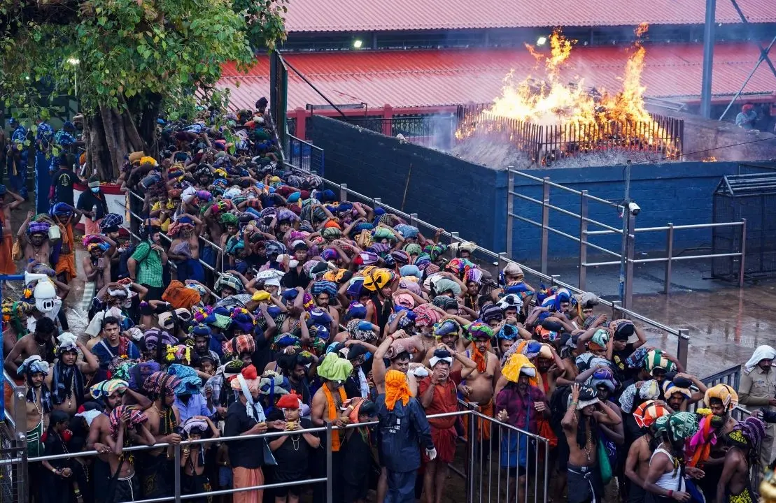 പ്രതീകാത്മകചിത്രം | ശബരിമല - Photo: PTI