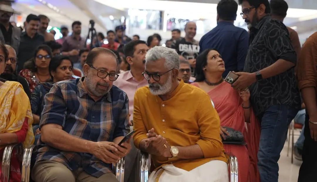 ചടങ്ങിനെത്തിയ സിബി മലയിൽ ബ്ലെസി എന്നിവർ.