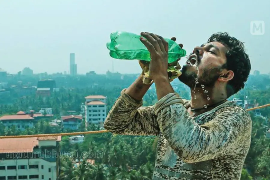 വെയിലുകൊണ്ട് വന്നയുടൻ തണുത്തവെള്ളം കുടിക്കുന്നത് നല്ലതോ?