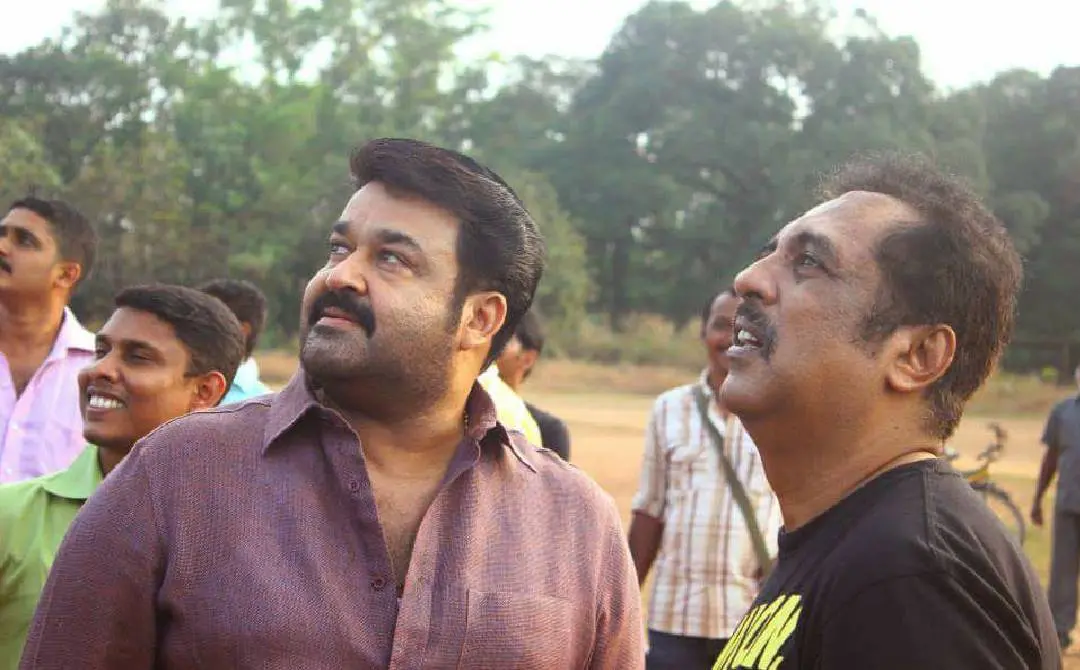 മോഹൻലാൽ, രവീന്ദ്രൻ| ഫോട്ടോ: facebook/ @KochiMetroShortFilmFest
