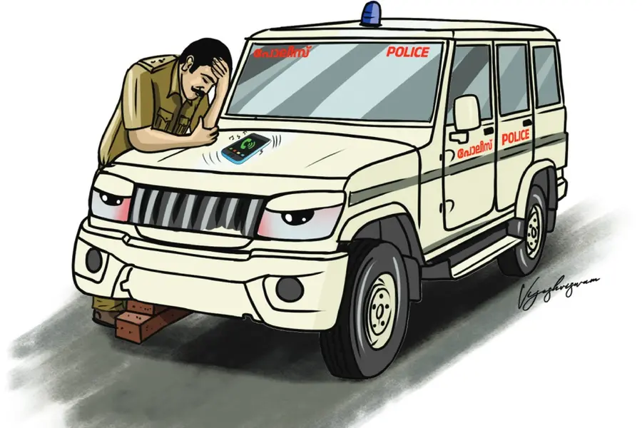 'പാമ്പുകൾക്ക് മാളമുണ്ട്...'; അവധി കിട്ടാത്തതിന് വാട്സാപ്പ് ഗ്രൂപ്പിൽ നാടകഗാനം; എസ്ഐക്ക് സ്ഥലംമാറ്റം