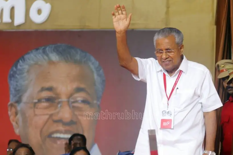 'മന്ത്രിസഭ' പ്രചാരണത്തിനിറങ്ങുന്നു; എല്ലാ തദ്ദേശസ്ഥാപനങ്ങളിലും വികസന സദസ്സ്, ലക്ഷ്യം തിരഞ്ഞെടുപ്പ്