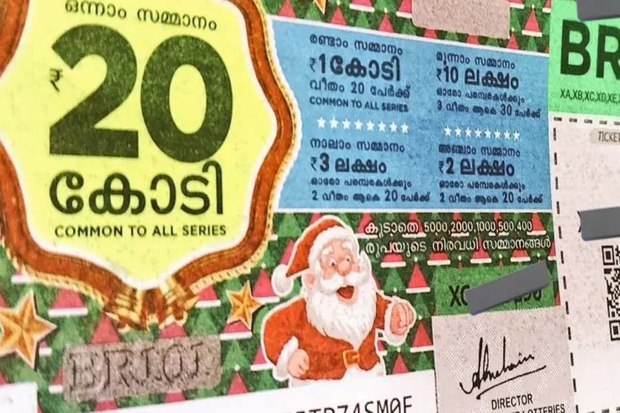 'മേല്വിലാസമോ മറ്റുവിവരങ്ങളോ വെളിപ്പെടുത്താനില്ല'; 20 കോടിയുടെ ഭാഗ്യശാലി സത്യൻ ടിക്കറ്റ് കൈമാറി