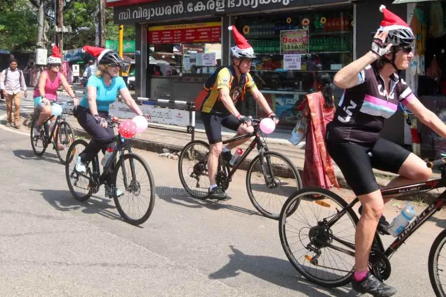 വിദേശികള്‍ ഇന്ത്യയില്‍ ഇനി റഡാറില്‍; രാജ്യസുരക്ഷയ്ക്ക് ഭീഷണിയെങ്കിൽ പ്രവേശനമില്ല, ലംഘിച്ചാൽ ശിക്ഷ