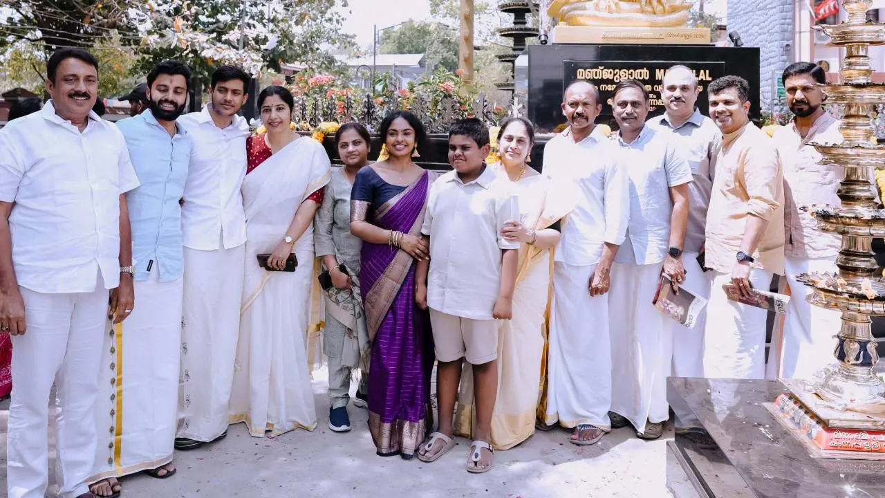 മഞ്ജുളാല്‍ തറയും പുതിയ ഗരുഡ ശില്പ സമര്‍പ്പണവും