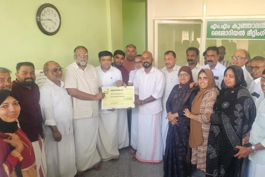 സഫ്വാന് ചികിത്സാ ധനസഹായം കൈമാറി