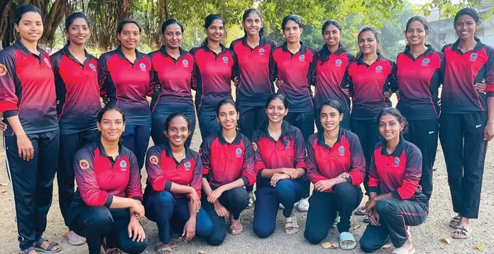 അഗ്നിരക്ഷാസേനയ്ക്കു കീഴില് പരിശീലനം പൂര്ത്തിയാക്കിയ ഗാനെറ്റ്സുകള്