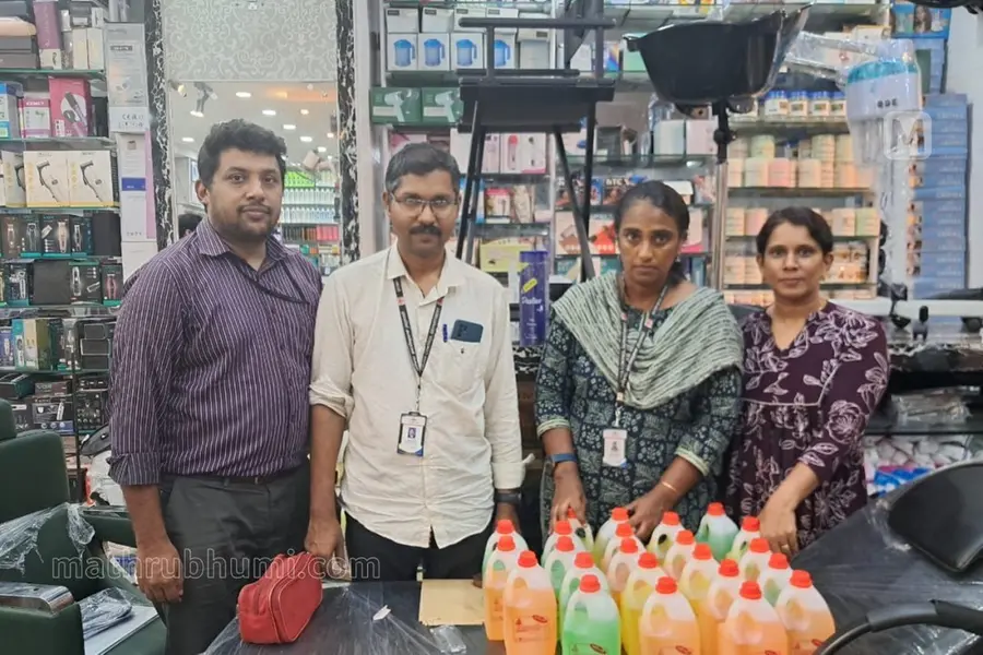 എറണാകുളത്ത് മായം ചേര്‍ത്ത പെര്‍ഫ്യൂം പിടികൂടി; ഉപയോഗിച്ചാല്‍ ഗുരുതര പ്രശ്‌നങ്ങള്‍