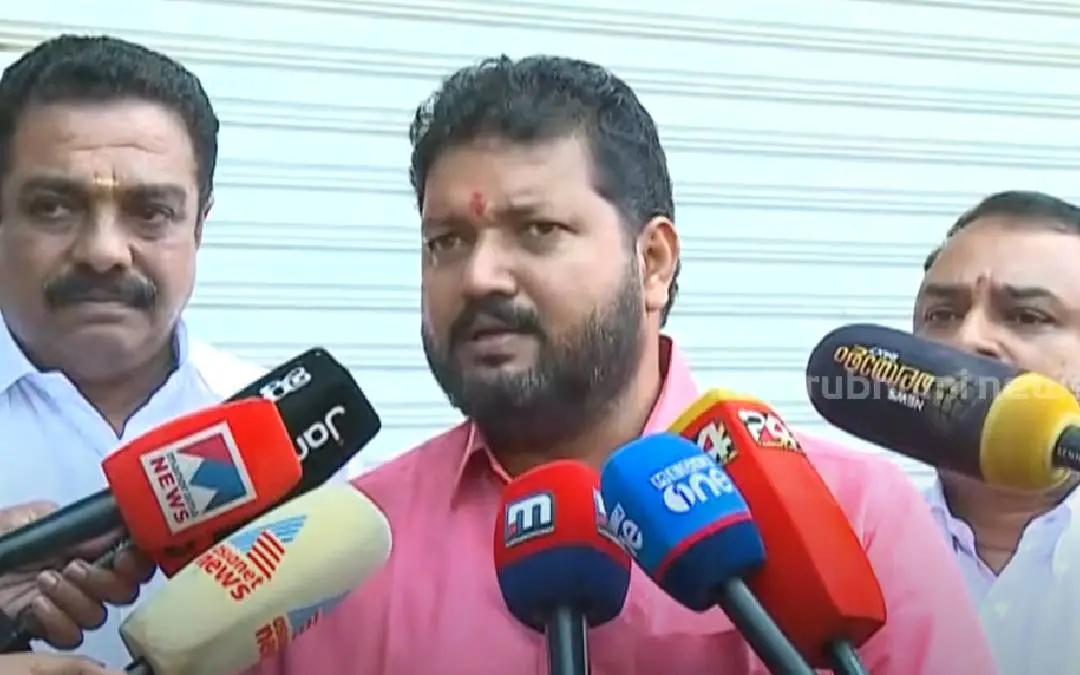വി.എ. സൂരജ് | Photo: Screengrab / Mathrubhumi News