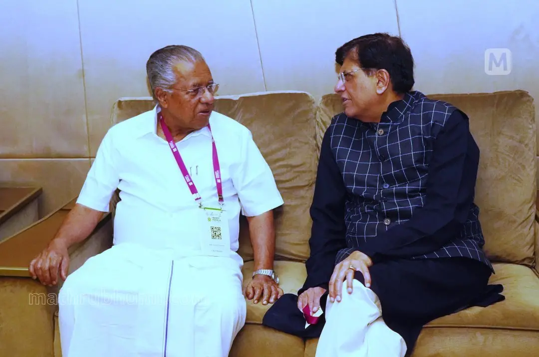 കൊച്ചിയിൽ ഇൻവെസ്റ്റ്‌ കേരള ഗ്ലോബൽ സമ്മിറ്റിൽ മുഖ്യമന്ത്രി പിണറായി വിജയനും കേന്ദ്ര വാണിജ്യ വ്യവസായ വകുപ്പ് മന്ത്രി പിയുഷ് ഗോയലും  | ഫോട്ടോ: ടി.കെ. പ്രദീപ്‌കുമാർ / മാതൃഭൂമി