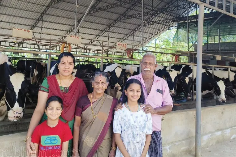 120 പശുക്കള്‍, ദിവസം 800 ലിറ്റര്‍ പാല്‍; ചാണകം ഉണക്കാന്‍ വരെ യന്ത്രം, നേട്ടംകൊയ്ത് രാമചന്ദ്രന്‍