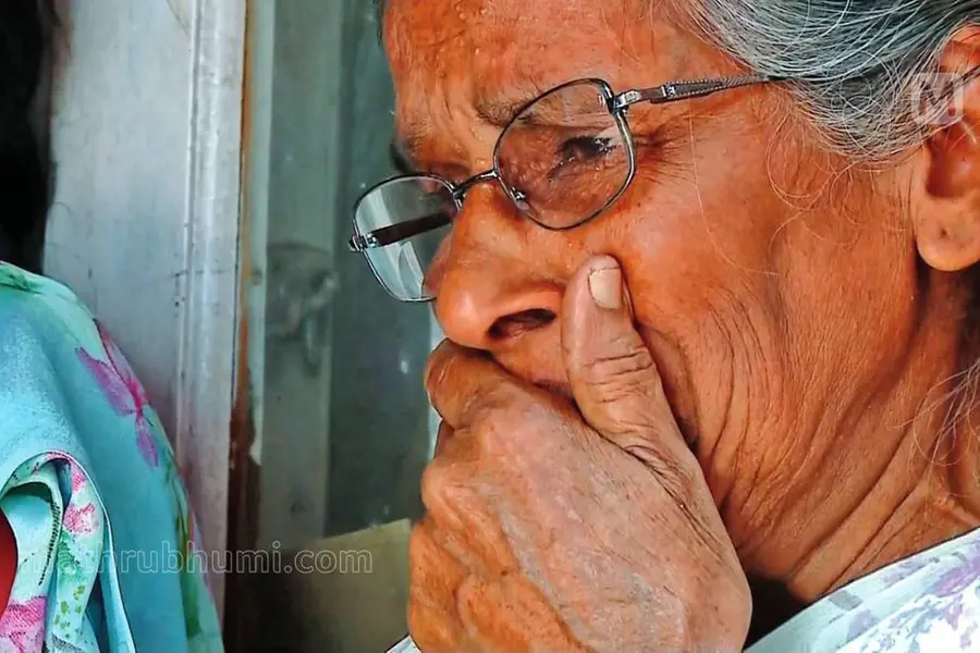 വീട്ടുമുറ്റത്ത് ഒപ്പം കളിച്ചവരാണ് അവനെ കൊല്ലാൻ കൂട്ടുനിന്നത്, എന്തിനാണെന്നറിയില്ല -റിജിത്തിന്റെ അമ്മ