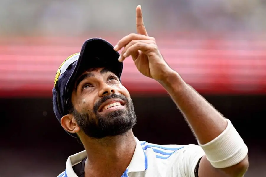എന്തുകൊണ്ട് ബുംറയെ മറികടന്ന് ഗില്ലിനെ ക്യാപ്റ്റനാക്കി? വിശദീകരണവുമായി താരം